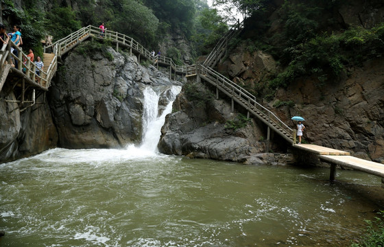 豫西大峡谷风光