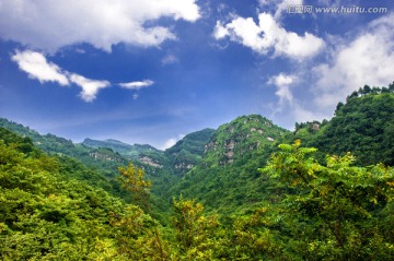 云南大關(guān)黃連河瀑布群