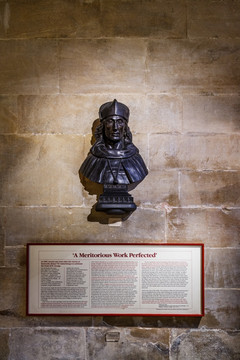 henry亨利七世雕像