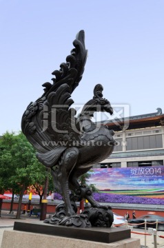 唐代神鸟雕塑