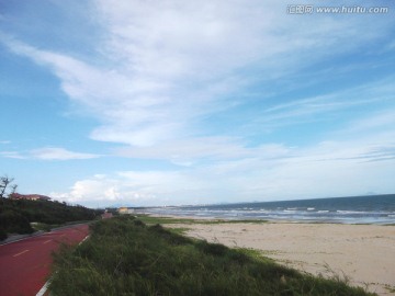 沙滩大海公路