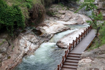 黄柏塬风光 秦岭高山流水