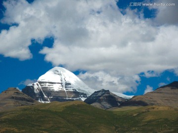 西藏阿里冈仁波齐雪山