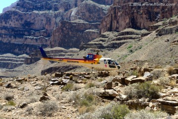 科罗拉多河大峡谷直升机