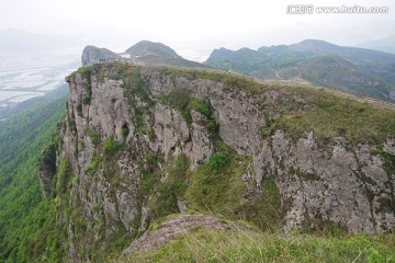 上堡山