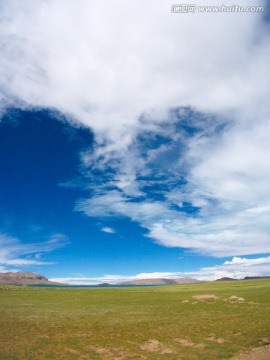 西藏那曲地区草原美景
