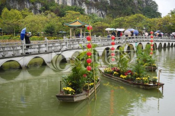 七星岩莲湖