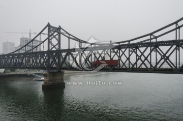 中朝边境贸易 丹东鸭绿江大桥