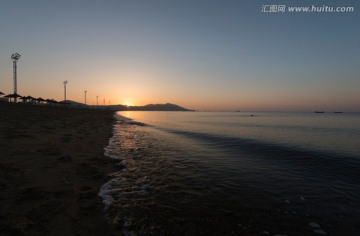 葫芦岛龙湾海滨日出