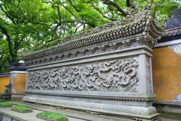 法雨禅寺九龙壁