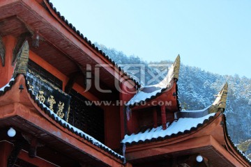 峨眉山雪景