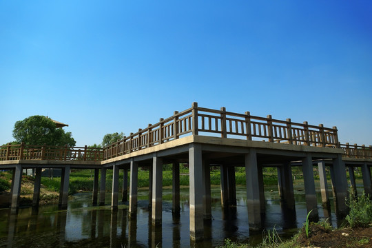 湿地公园桥