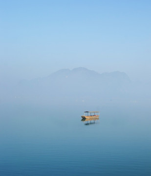 靖西渠洋湖风光 广西山水风光