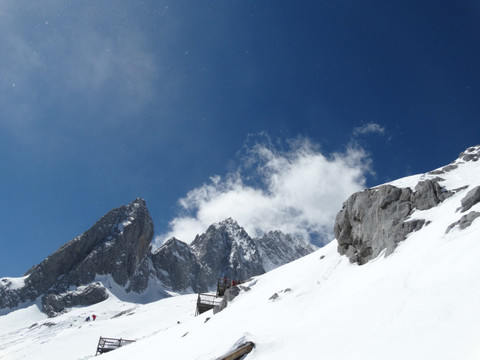 玉龙雪山