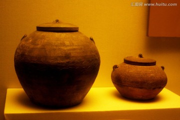 历史双耳陶瓷