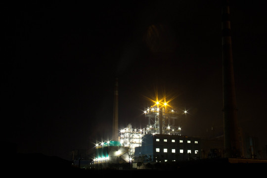 工厂夜景