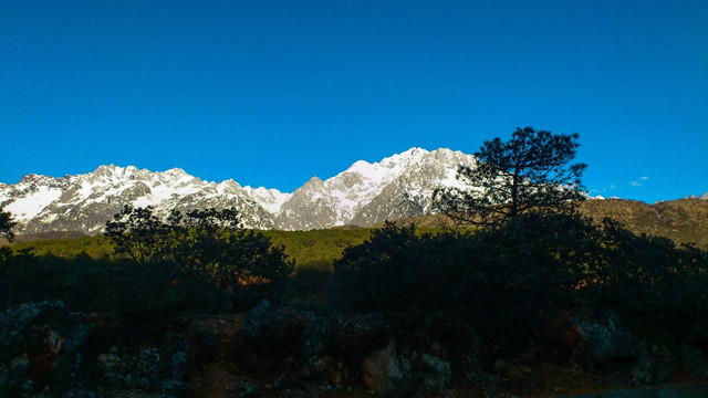 雪山