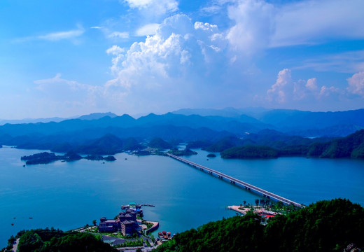 千岛湖 淳安 蓝天 白云 湖面