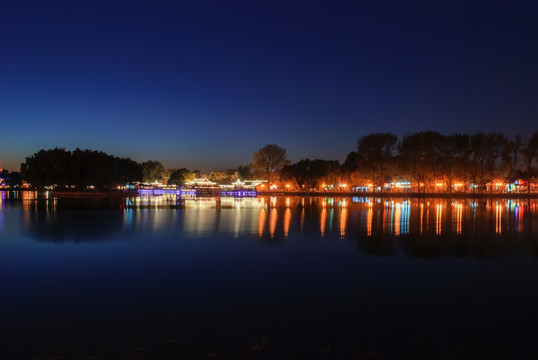 后海夜景