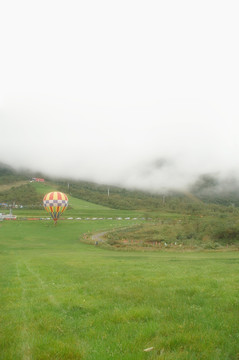 西岭雪山热气球