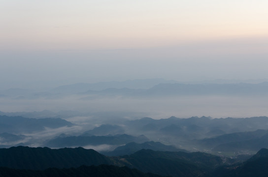 湖北九宫山风光