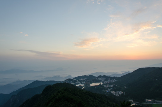 湖北九宫山风光