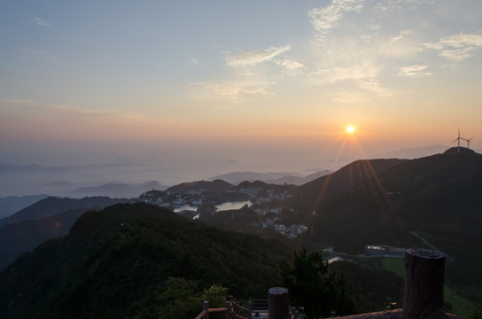 湖北九宫山风光