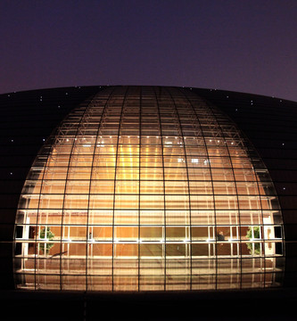 北京国家大剧院局部夜景