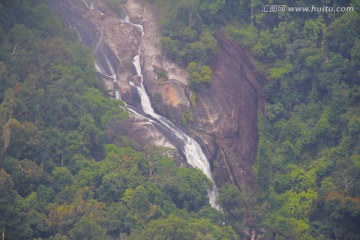 山泉