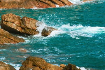 深圳大鹏半岛 礁石 海浪