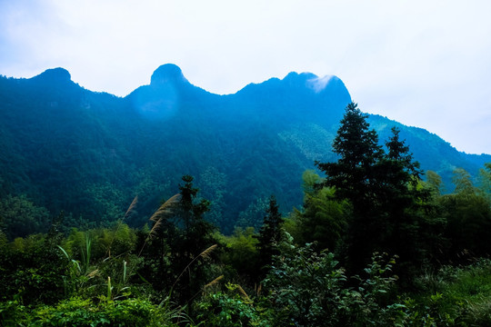 山峰