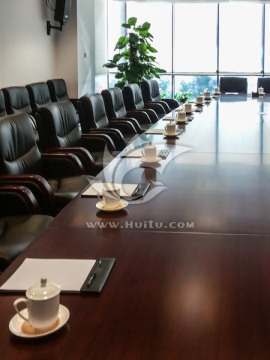 会议室 会议桌 小型会议室