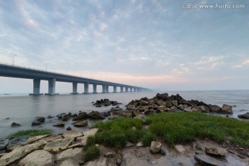 上海桥隧日出