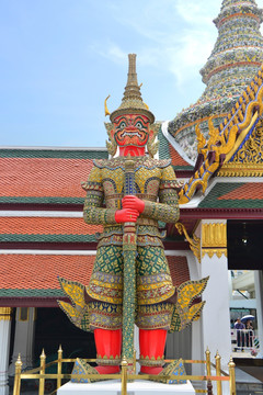 泰国大皇宫夜叉门神雕塑