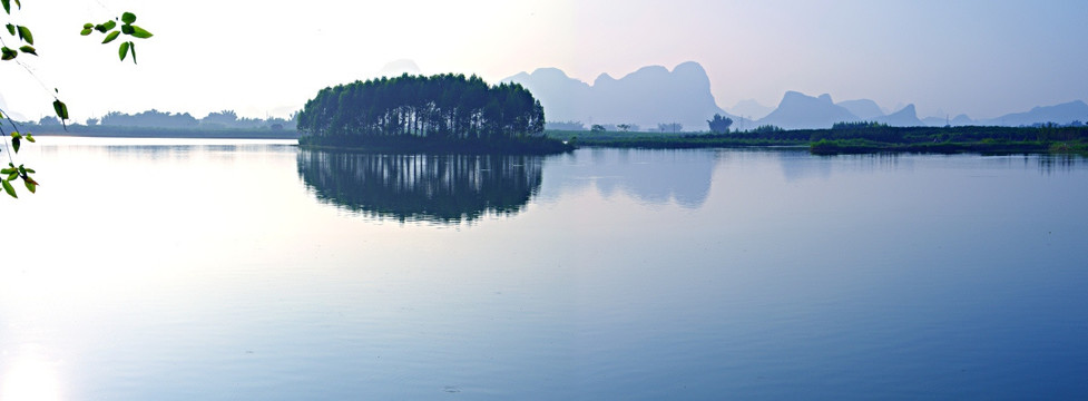 湖 宽幅风景