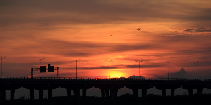 夕阳 日落 大海 傍晚 桥