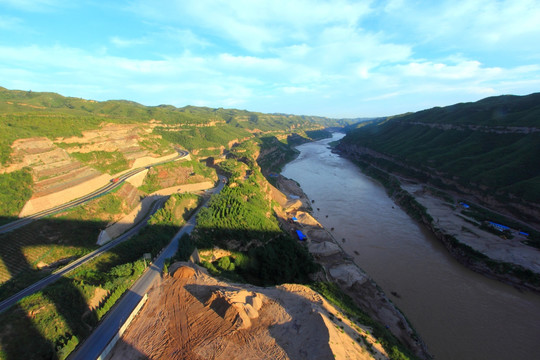 黄河峡谷