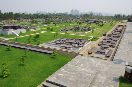 西安大明宮遺址公園縮微宮殿景觀