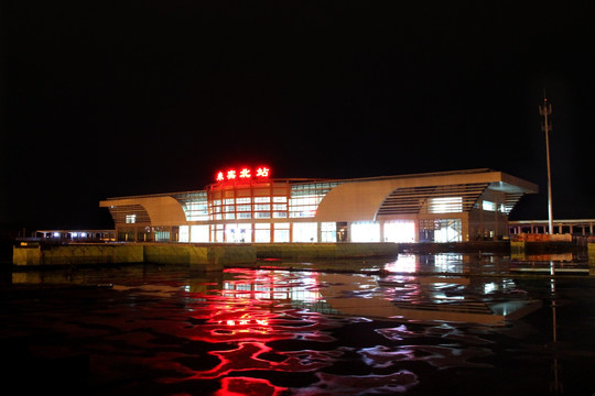 来宾北站夜景图片
