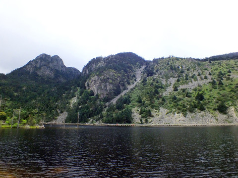 高山湖泊