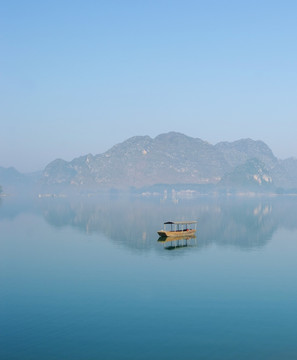 靖西渠洋湖风光 广西山水风光