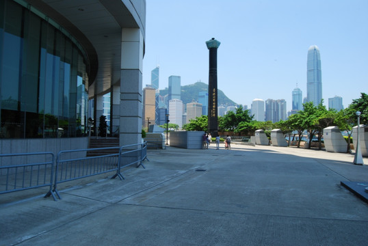 香港