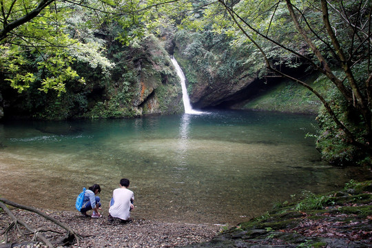 黄山黟县打鼓岭瀑布