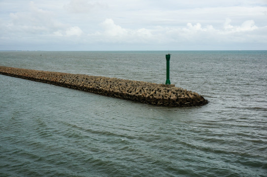 海上灯塔