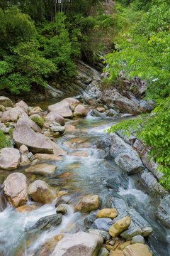 山涧 流水