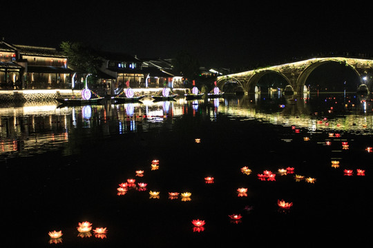 塘栖运河花灯祈福