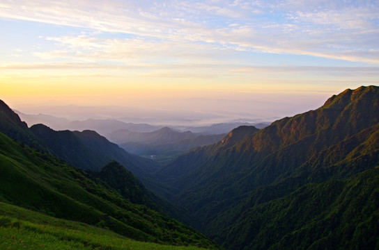 武功山 朝霞