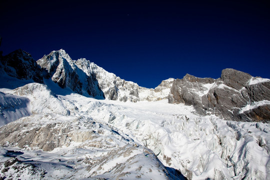 玉龙雪山 蓝月谷