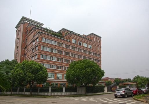 台湾健峰管理学校