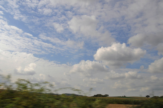 天空 云彩 旷野